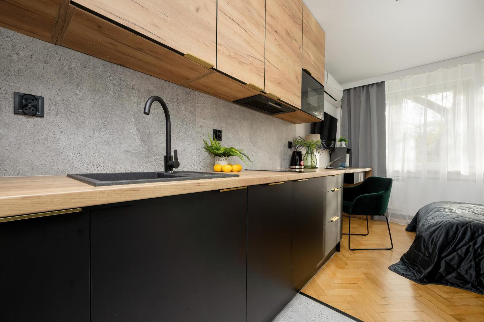 Modern Black & Wooden Apartment Warsaw Near The Airport By Noclegi Renters מראה חיצוני תמונה